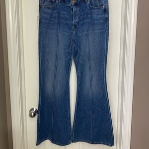 Express Women's Blue Flared Jeans
